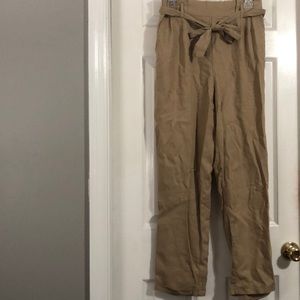 NWT Pull on Linen khaki Pants